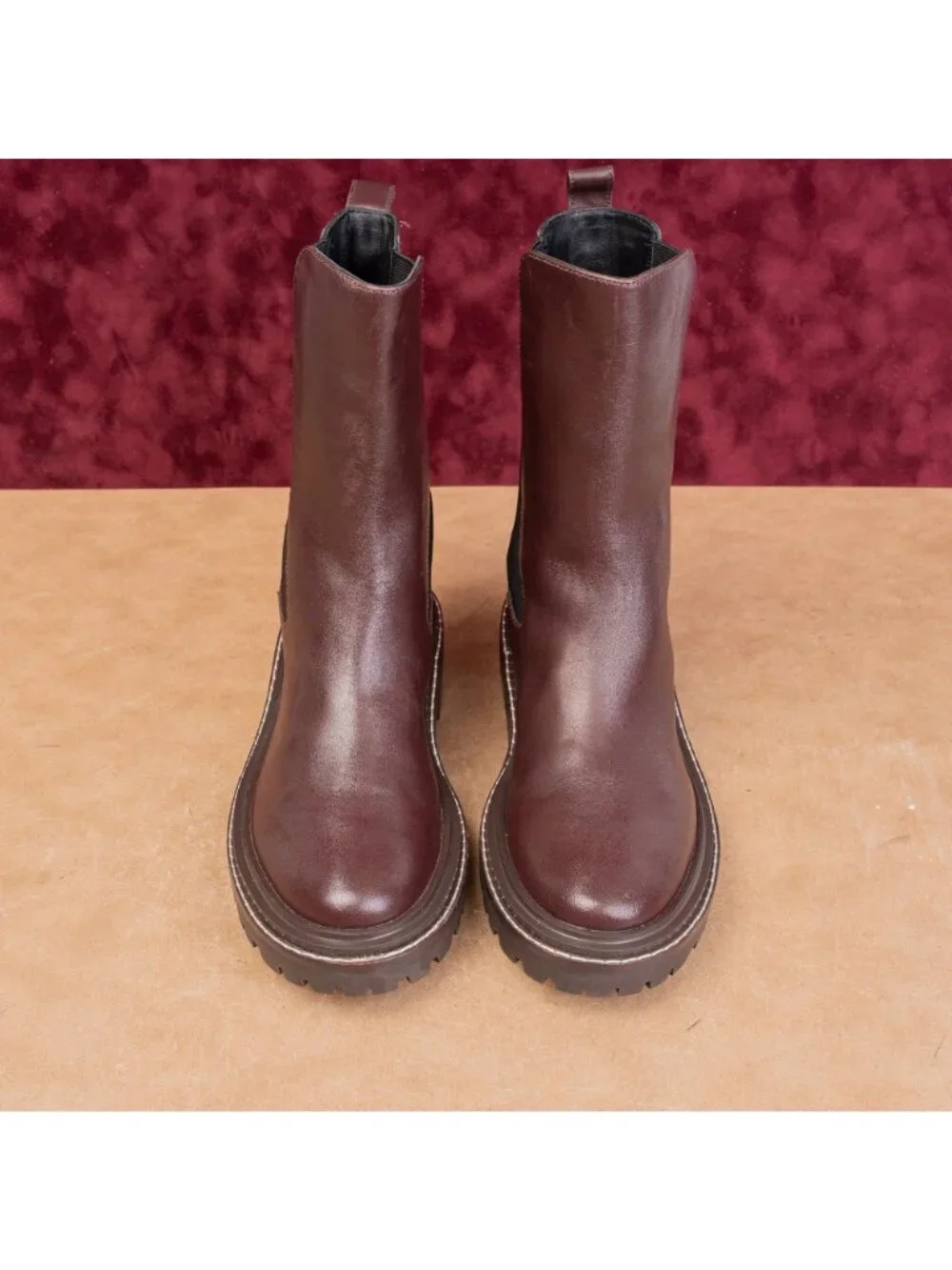 Tory Burch Women Benton Chelsea Fashion Burgundy Leather Lug Ankle Boots sz 8